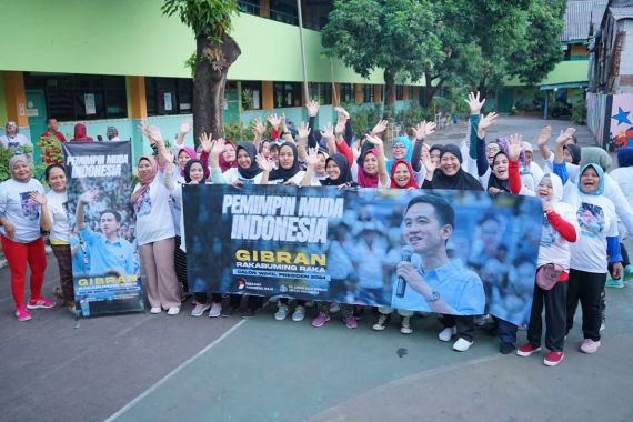 Relawan Mas Gibran Bergerak di Jakarta, Gelar Aksi Sosial - JPNN.COM