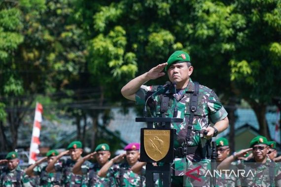 Mayjen Syafrial: Prajurit Terlibat Politik Praktis Harus Keluar dari TNI - JPNN.COM