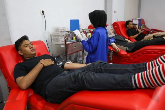 Berkat Srikandi Ganjar, Milenial Samarinda Tergerak Ikut Donor Darah - JPNN.COM