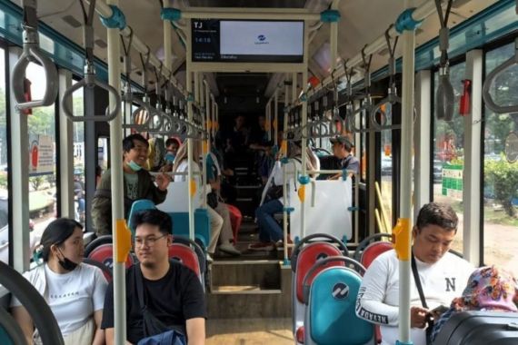 Naik Bus Gratis Nonton Piala Dunia U-17 ke JIS, Indra Kahfi: Enak, Ada Fasilitas Ini - JPNN.COM