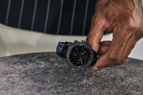 Garmin Meluncurkan Marq Gen 2 Carbon Collection di Indonesia, Sebegini Harganya, Wow - JPNN.COM