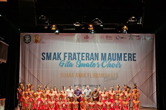 Konser Gita Smater Choir dari NTT Sukses Memukau Penonton di TIM - JPNN.COM