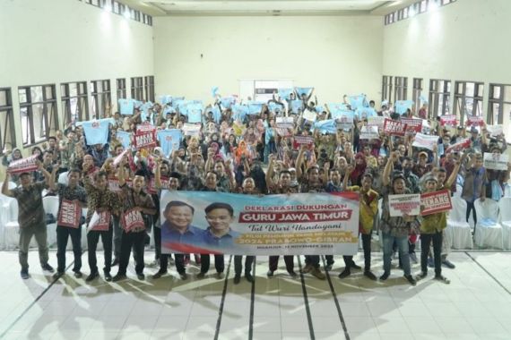 Didukung Ratusan Guru di Jatim, Prabowo-Gibran Konkret Tingkatkan Kualitas Pendidikan - JPNN.COM