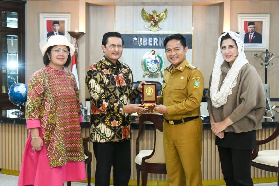 Bertemu Pj Gubernur Sumut, Fadel Muhammad Bahas Pertanian & Ketahanan Pangan - JPNN.COM