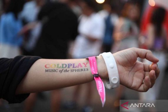 Penjual Tiket Palsu Konser Coldplay Ditangkap di Mampang Prapatan, Begini Modusnya - JPNN.COM