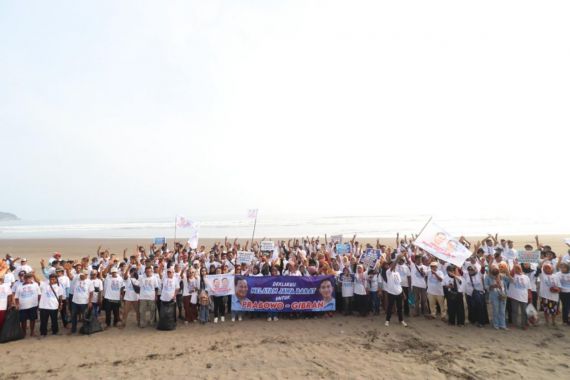 Ratusan Nelayan Jawa Barat Mendeklarasikan Dukungan kepada Prabowo-Gibran - JPNN.COM