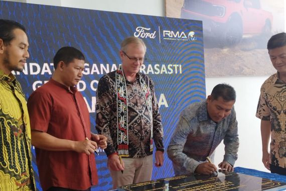 RMA Indonesia Gandeng Hayyu Pratama Dealer Hadirkan Dealer 3S Ford di Samarinda - JPNN.COM