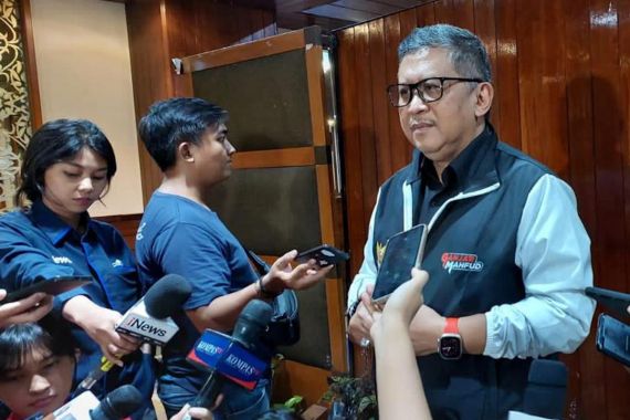 Kubu Selain Prabowo-Gibran Merasa Ditekan, TPN Ganjar Berkomunikasi dengan Tim AMIN - JPNN.COM