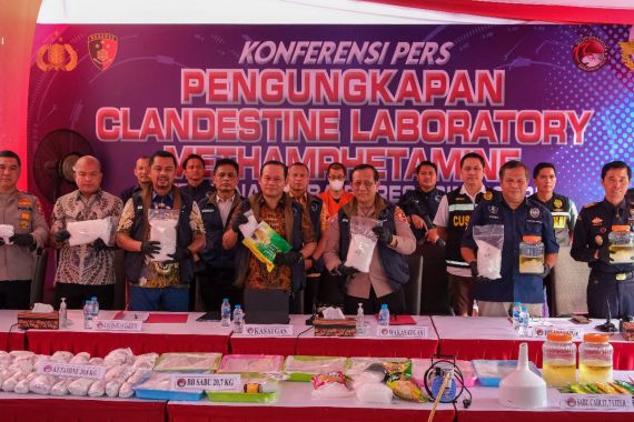 Penyelundupan Narkoba Jaringan Tiongkok-Indonesia Terungkap, Begini Kronologinya - JPNN.COM