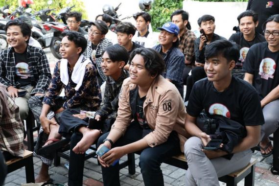 Gen Z di Semarang Antusias Belajar Bareng Ganjar Milenial untuk Masuk PTN Impian - JPNN.COM