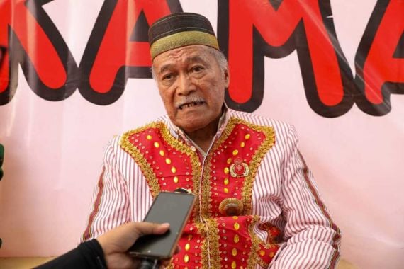 Sultan di Sulawesi Ini Sebut Hanya Ganjar yang Peduli, Prabowo dan Anies Kurang - JPNN.COM