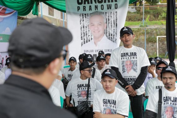 Driver Ojek Online di Cianjur Sambut Positif Pelatihan UMKM dari Kajol Ganjar - JPNN.COM