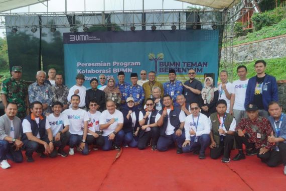 Peruri dan 16 BUMN Jalankan Program Kolaborasi Teman Tersenyum - JPNN.COM