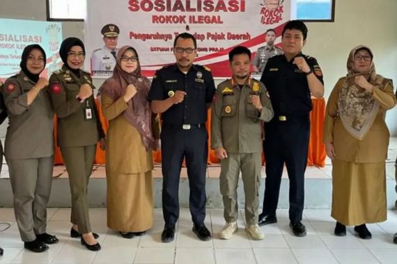 Manfaatkan Dana Bagi Hasil CHT, Bea Cukai Parepare Gelar Kegiatan Ini di 3 Kabupaten - JPNN.COM