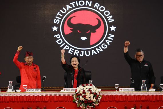 Kumpulkan Kader PDIP di Bali, Megawati Minta Jangan Takut dengan Tekanan - JPNN.COM