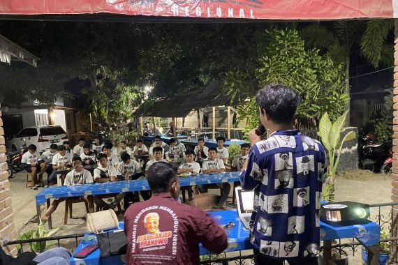 Tingkatkan Kapasitas Anak Muda Takalar, Ganjar Milenial Adakan Pelatihan Konten Kreator - JPNN.COM