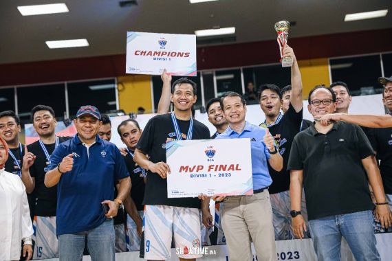 Tim Basket Putra & Putri BRI Raih Gelar Juara di Liga Jasa Keuangan 2023 - JPNN.COM