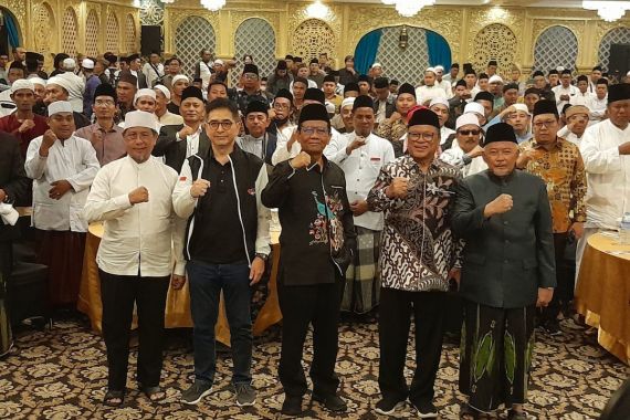 Mahfud: Pemimpin yang Benar Tidak Dilahirkan dari Main Tipu-tipu - JPNN.COM