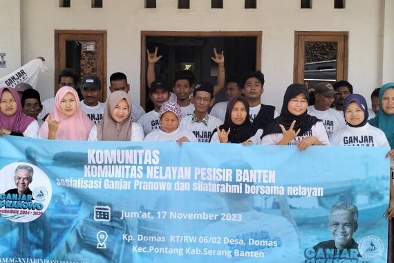 Komunitas Nelayan Pesisir Gencarkan Sosialisasi Ganjar-Mahfud di Kabupaten Serang - JPNN.COM