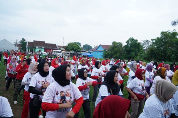 KawanJuang GP & Ratusan Warga Subang Siap Dukung Ganjar-Mahfud di Pilpres 2024 - JPNN.COM