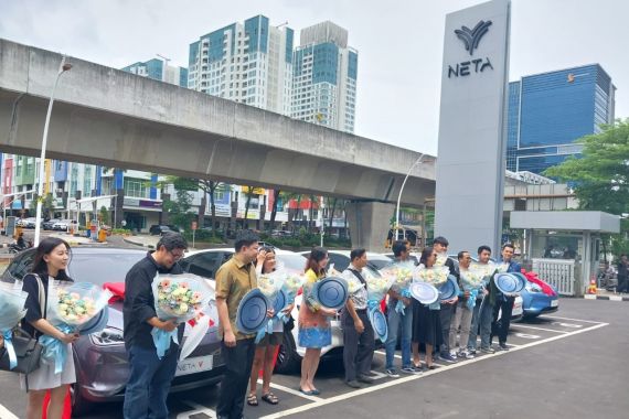 Ratusan Neta V Sudah Mendarat di Tangan Konsumen Tanah Air - JPNN.COM