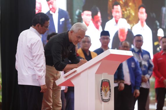 Setelah Deklarasi Kampanye Pemilu Damai, Ganjar - Mahfud Tancap Gas Berkeliling Indonesia - JPNN.COM