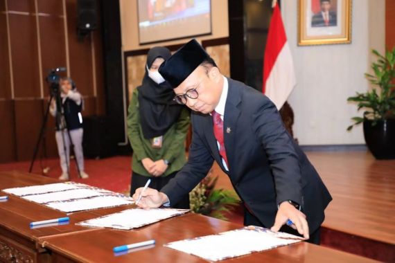 Anwar Sanusi Minta PPPK Bekerja dengan Dasar-Dasar Profesionalitas Tinggi - JPNN.COM