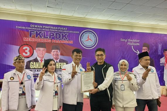 FPLPDK Memindahkan Dukungan dari Prabowo kepada Ganjar, Singgung Putusan MK - JPNN.COM
