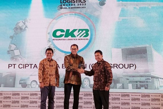 Sukses Kembangkan Bisnis Kargo Udara, CKB Logistics Sabet Penghargaan di Ajang BILA 2023 - JPNN.COM