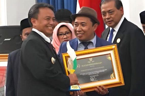 Top! Sumedang Jadi Kabupaten Paling Informatif di Jabar - JPNN.COM