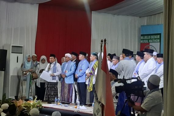 Majelis Dzikir Nurul Wathon Dukungan Prabowo-Gibran di Pilpres 2024 - JPNN.COM