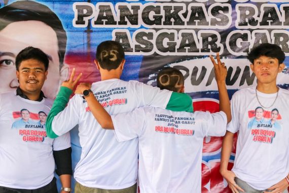 Paguyuban Pangkas Rambut Asgar Kenalkan Mode PS 2 demi Prabowo-Gibran - JPNN.COM