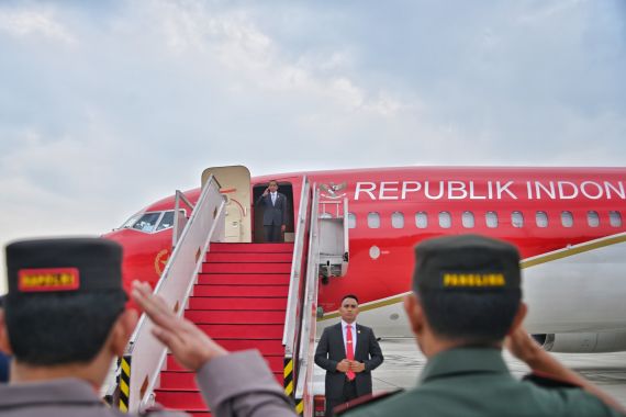 Tinggalkan Indonesia, Jokowi akan Berkunjung ke Negara Ini - JPNN.COM
