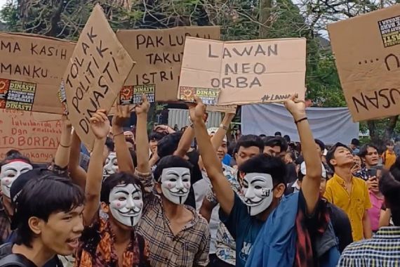 Ribuan Mahasiswa Sumut Gelar Mimbar Demokrasi, Ini Kata Mereka soal Dinasti Jokowi - JPNN.COM