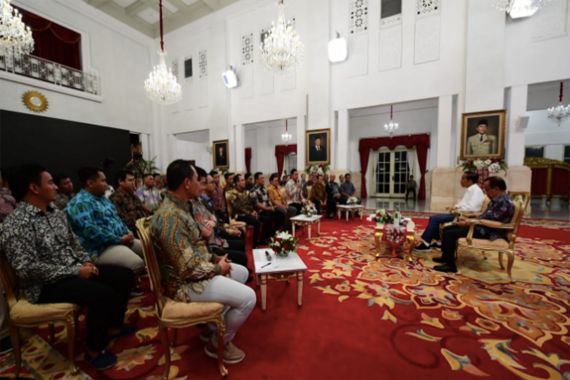 Bertemu Presiden Jokowi, Solidaritas Nelayan Indonesia Sampaikan Penolakan Dua Hal Ini - JPNN.COM
