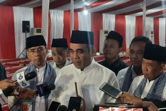 Muzani Ungkap Pesan Prabowo soal Pilpres 2024 di Majelis Dzikir Nurul Wathon - JPNN.COM