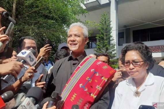 Ganjar-Mahfud akan Bersihkan Indonesia dari KKN - JPNN.COM
