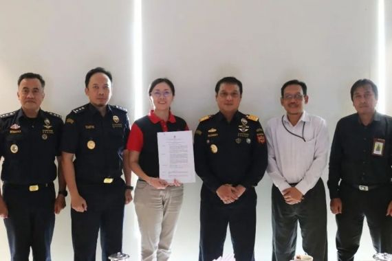 Resmi, Bea Cukai Terbitkan Fasilitas KITE Pertama di Banjarmasin - JPNN.COM