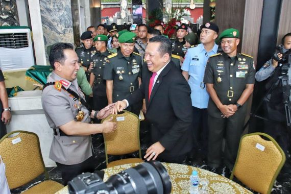 Hadiri Sertijab KASAD, Bamsoet Kembali Ingatkan Netralitas TNI dalam Pemilu - JPNN.COM
