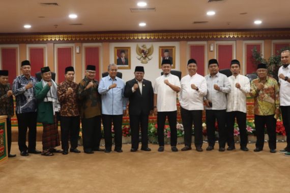 MUI Usulkan 3 Calon PJ Gubri ke DPRD Riau, Ini Daftarnya - JPNN.COM