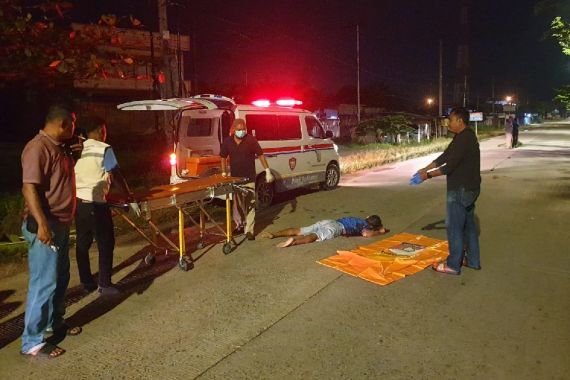 Pembunuh Pria di Jalan Arifin Ahcmad Dumai Ditangkap, Oh Ternyata - JPNN.COM