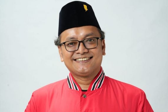 Soal Isu Debat Perdana Capres, Jubir TPN: Pak Ganjar Sudah Kasih Bukti, Bukan Janji - JPNN.COM