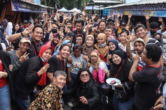 Siti Atikoh: Pembangunan di Tanah Air Jangan Lupakan Kaum Difabel - JPNN.COM