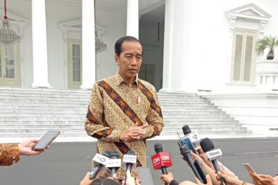 Jokowi Mempertanyakan Maksud Pernyataan Agus Rahardjo - JPNN.COM