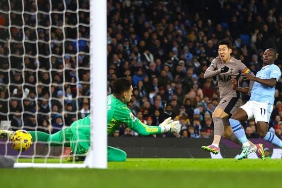 Hujan Gol dalam Manchester City Vs Tottenham Hotspur, Son Heung Min Masuk Buku Sejarah - JPNN.COM