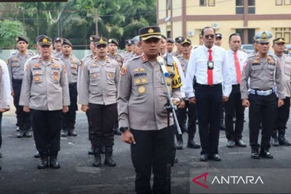 Bandar Judi Tusuk 3 Polisi, Seorang Aparat Kritis, Pelaku Ditembak Mati - JPNN.COM