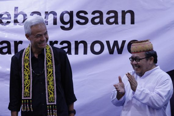 Berkunjung ke Kalimantan, Ganjar Pastikan Pembangunan IKN Harus Dilanjutkan - JPNN.COM