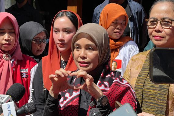 Sampaikan Terima Kasih ke Petani, Siti Atikoh Sebut Ganjar Punya Komitmen Kedaulatan Pangan - JPNN.COM