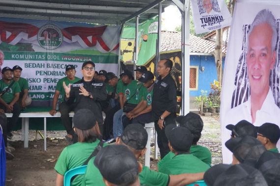 Sukarelawan Kajol Ganjar Gelar Bedah Basecamp Ojol di Pemalang - JPNN.COM