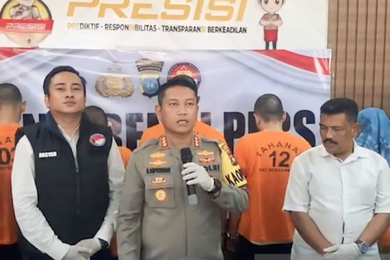 Gegara Narkoba, Oknum Pegawai Lapas dan Anaknya Ditangkap Polresta Tanjungpinang - JPNN.COM